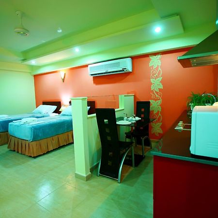 Johny International Hotel Muscat Eksteriør billede
