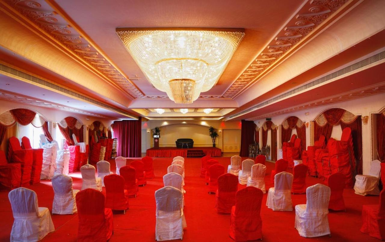 Johny International Hotel Muscat Eksteriør billede