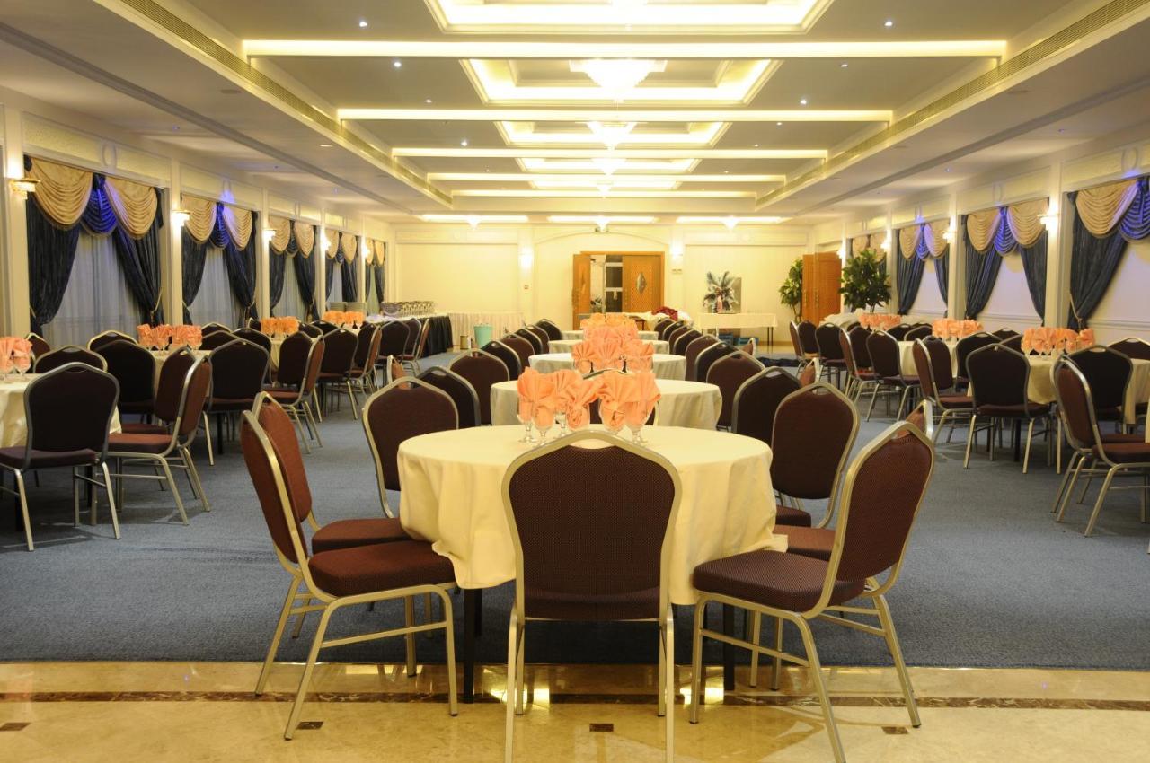 Johny International Hotel Muscat Eksteriør billede